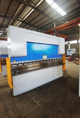 7.5KW सीएनसी प्रेस ब्रेक मशीन हाइड्रोलिक हल्के स्टील 400mm वजन 7000kg